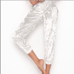 Victoria’s Secret PINK light gray velvet sweatpant